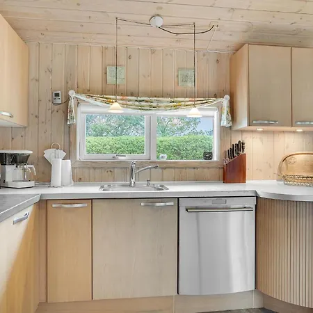 4 Bedroom Amazing In Hjorring